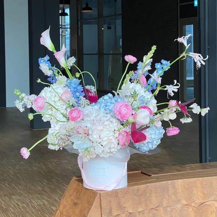 Flower box with delivery