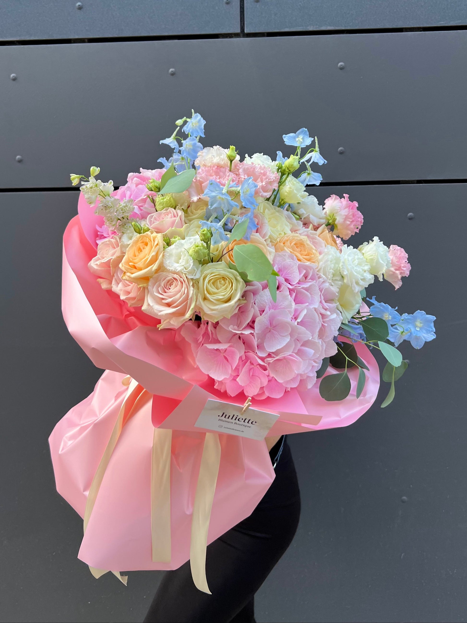 order flowers in Hamburg