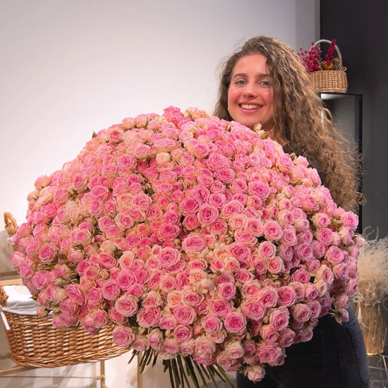 Spray roses each size